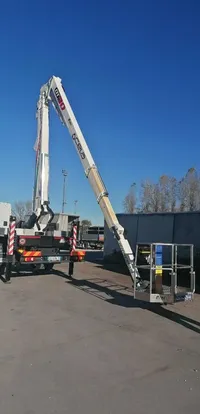 Cela DT 28