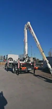 Cela DT 28