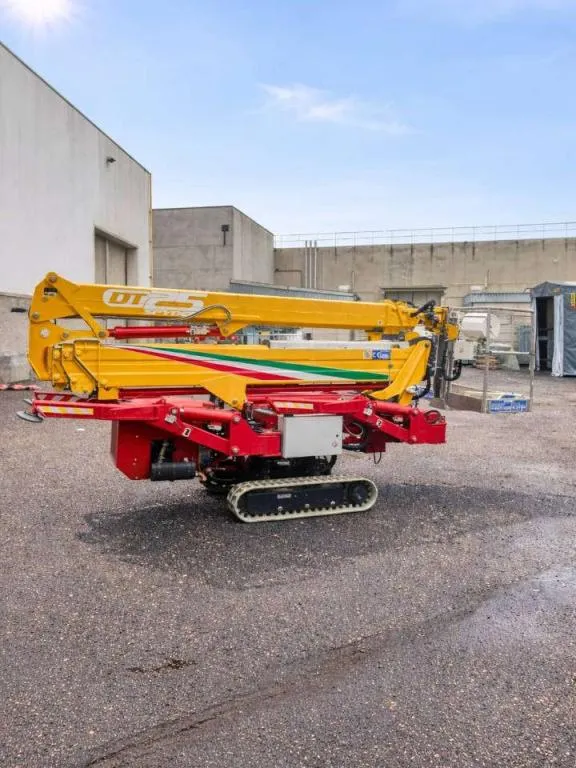 Cela DT Crawler 25