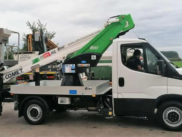 Comet Officine 17/2/8