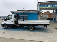 Iveco daily 35-140 con gru HC su cassone fisso