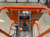 JLG 2030ES