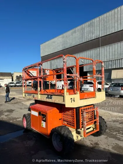 JLG 260 MRT