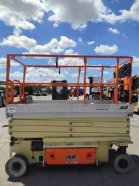 JLG 3246 ES