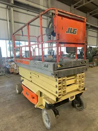 JLG 3246 ES