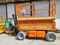 JLG 4069LE