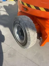 JLG E300AJP