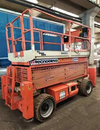 JLG M 4069