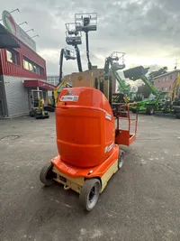 JLG Toucan 10 E