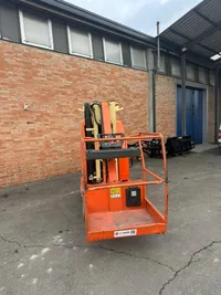 JLG Toucan 10 E
