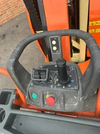 JLG Toucan 10 E