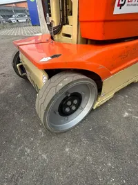 JLG Toucan 10 E