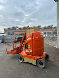 JLG Toucan 10 E