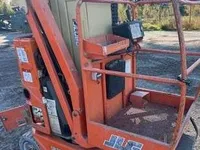JLG toucan 800