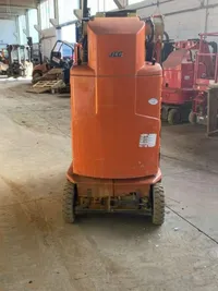 JLG toucan 800