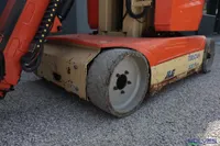 JLG TOUCAN12E+