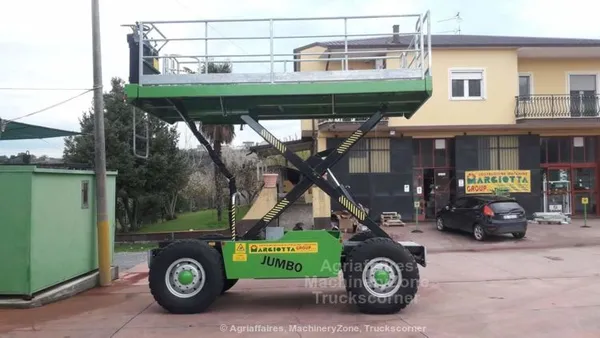 Margiotta Group Piattaforma aerea Margiotta group modello Jumbo 4x4 Compact