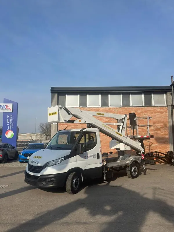 Palfinger P 220 AXE-E PLUS