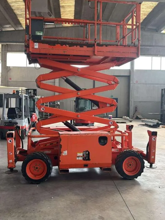 Skyjack SJ 6826RT