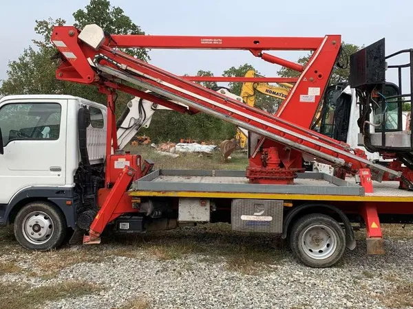 Socage 20-9 su Nissan CAB STAR